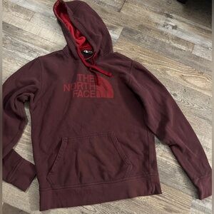 The North Face Hoodie Men's Small Pullover~Maroon in color